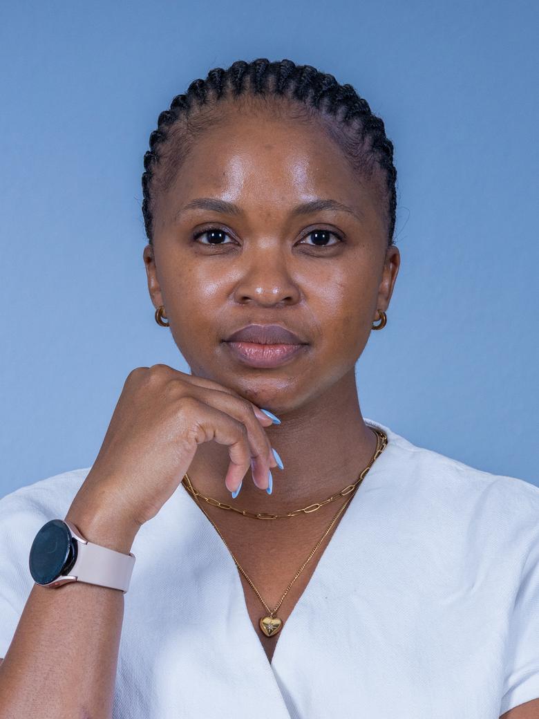 Dr S Nxongo